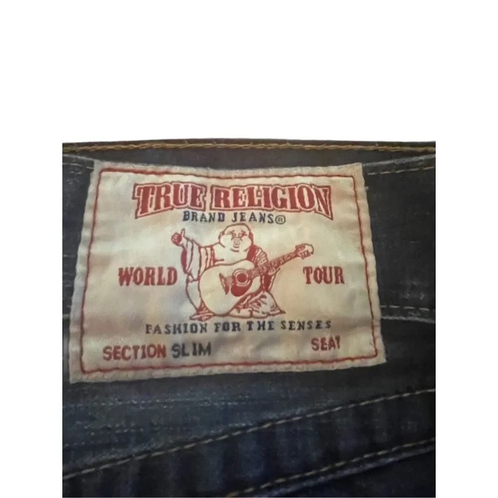 True Religion World Tour Distressed Denim Cut off Shorts Size 31